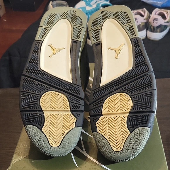 Air Jordan 4 Retro SE Craft 'Olive' (2023) M10.5/W12 EUC W/OG BOX - Picture 9 of 11